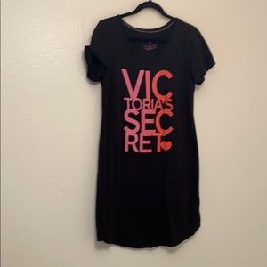 Victoria’s Secret sleepwear